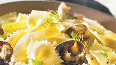 Seafood farfalle plan large